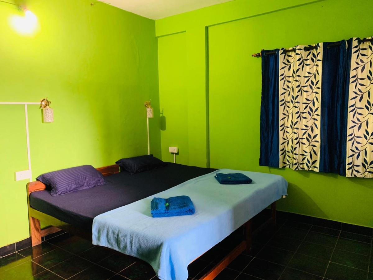 Savitri Guest House Arambol Eksteriør bilde