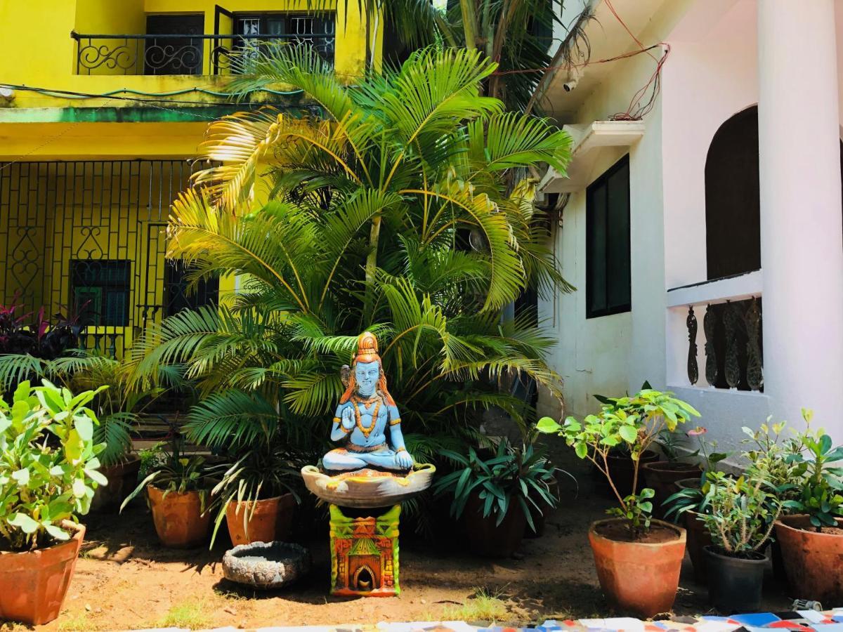 Savitri Guest House Arambol Eksteriør bilde