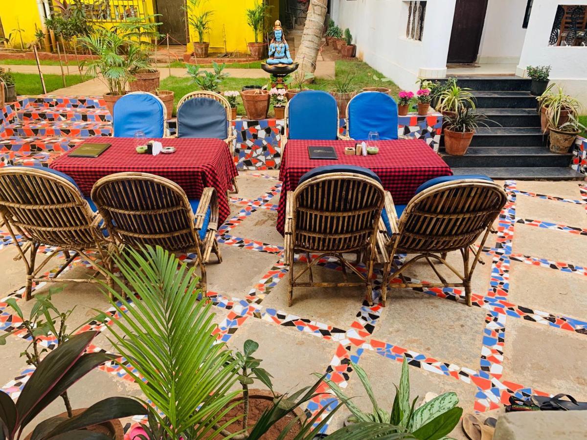 Savitri Guest House Arambol Eksteriør bilde